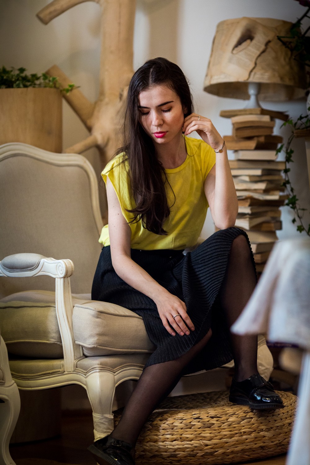 black-and-yellow-qonique-5