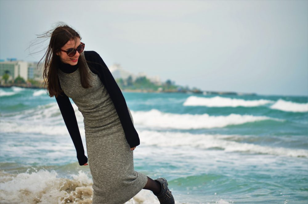 black-sea-outfit-90-qonique-5